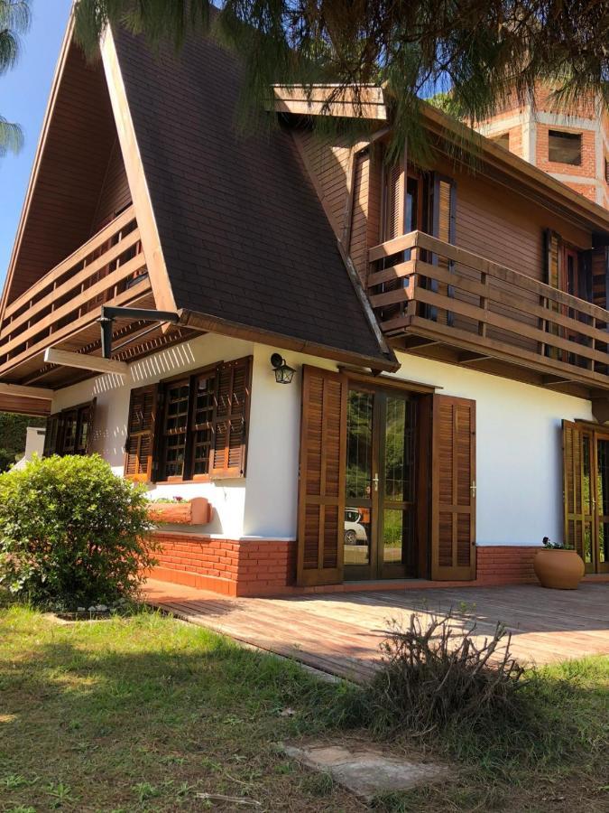 Chale Sonho Da Vovo A 5 Minutinhos Do Centrinho De Capivari Campos do Jordao Exterior photo