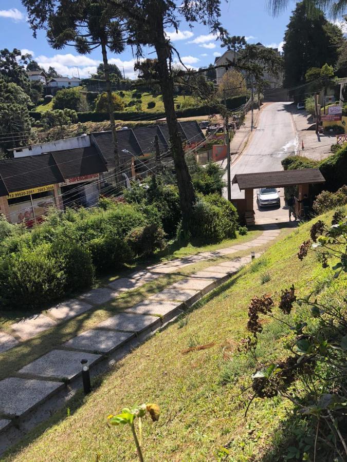 Chale Sonho Da Vovo A 5 Minutinhos Do Centrinho De Capivari Campos do Jordao Exterior photo